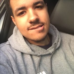 Meet your Posher, Larry